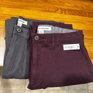 (2) pairs of 31x 32 dress pants NWT